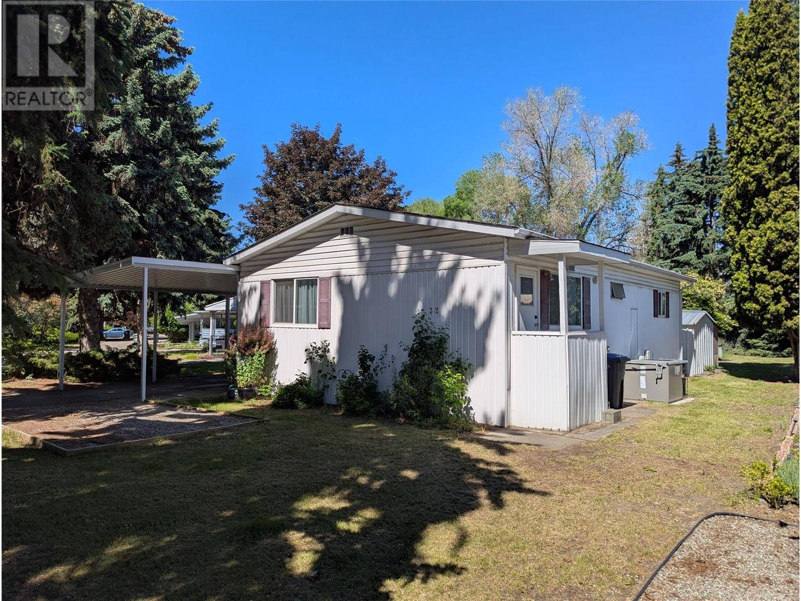 Kelowna, BC V1W3E1,3535 Casorso RD #32