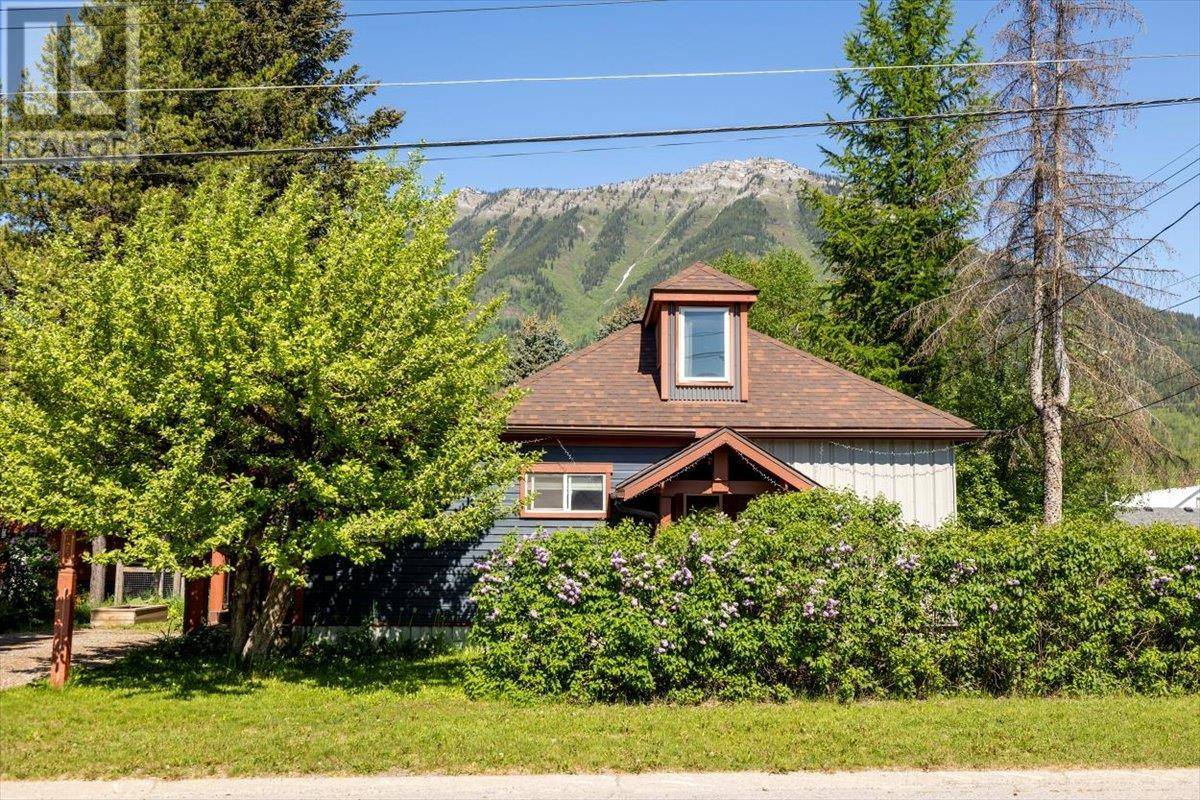 791 8th Avenue, Fernie, BC V0B1M0