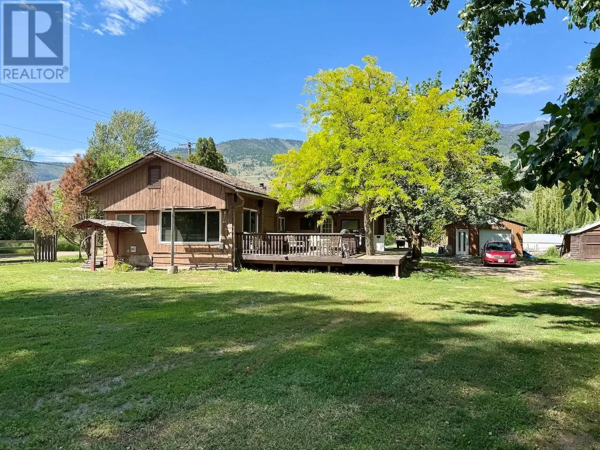 Oliver, BC V0H1T1,124 Road 10