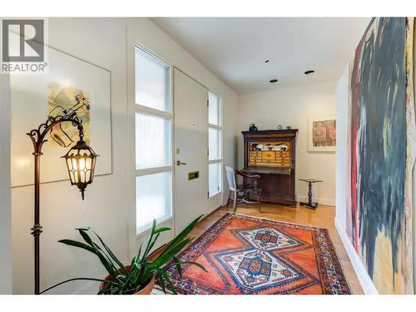Kelowna, BC V1Y1C4,2021 Abbott Street