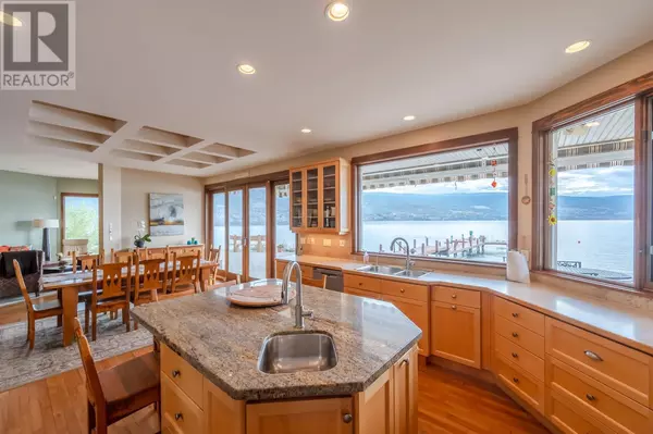Summerland, BC V0H1Z6,17019 Lakeshore Drive N