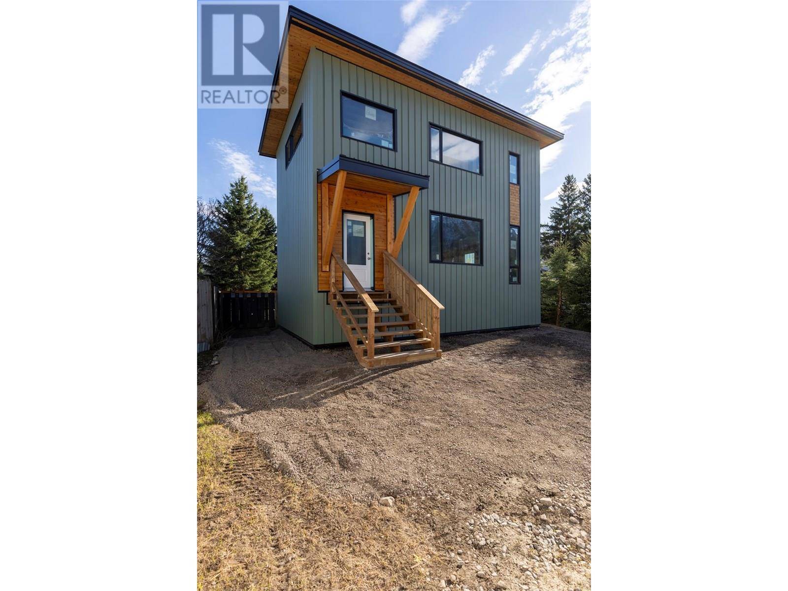 Fernie, BC V0B1M1,1170 Mcdonald Avenue