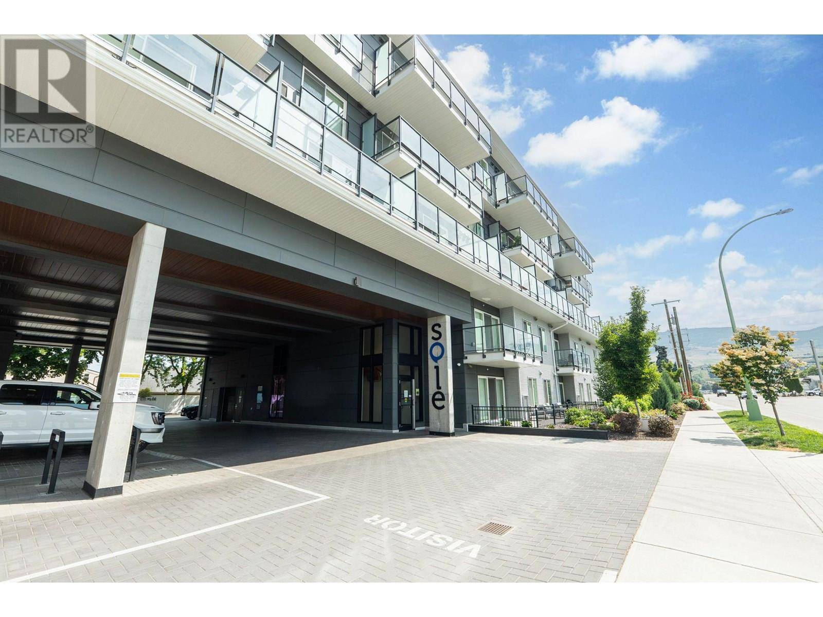 Kelowna, BC V1V0B3,615 Rutland RD #510