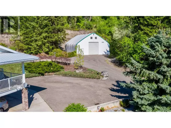 Tappen, BC V0E2X1,3855 Turner Road