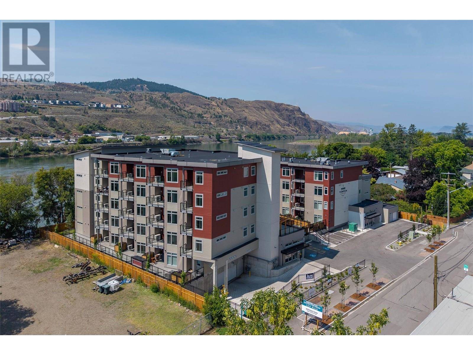 Kamloops, BC V2H1T7,207 ROYAL AVE #505