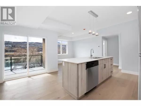 Kamloops, BC V2H1T7,207 ROYAL AVE #505