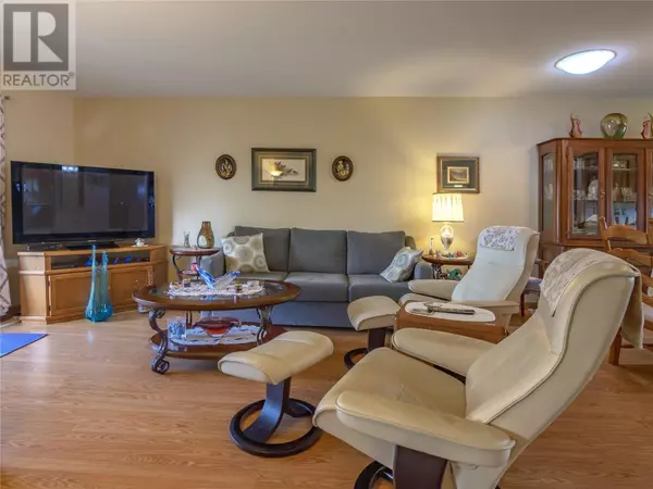 Penticton, BC V2A5J1,2445 South Main ST #111