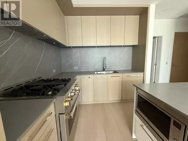 Kelowna, BC V1W0G6,3409 Lakeshore RD #405