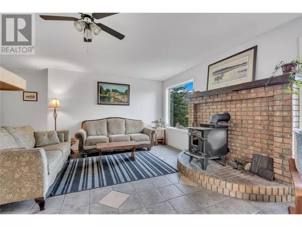 Summerland, BC V0H1Z8,100 Mountain View Drive