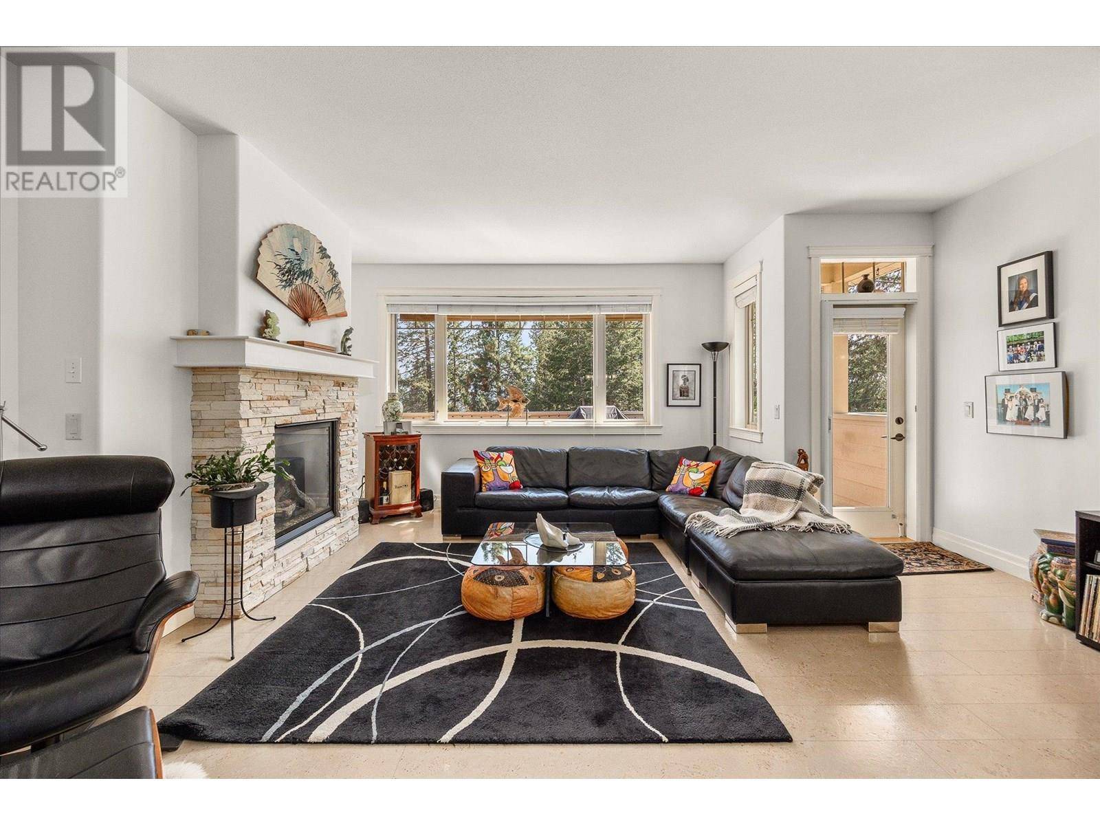 2283 Shannon Heights CT #14, West Kelowna, BC V4T3B9