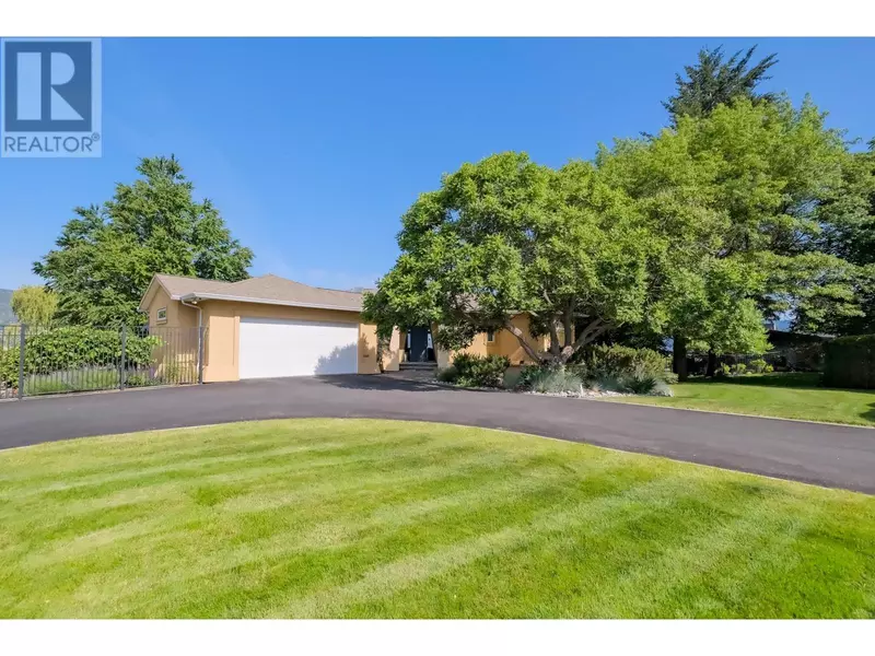 156 VANCOUVER Place, Penticton, BC V2A1A7