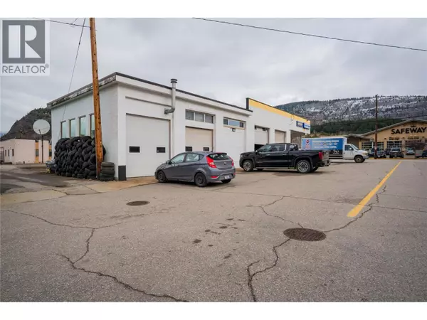 Trail, BC V1R1M4,1598 Second Avenue