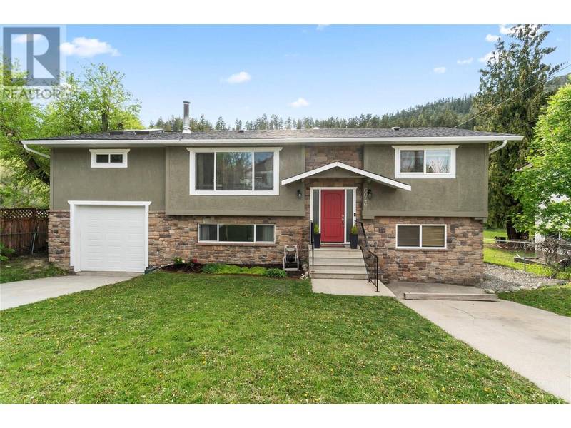6046 Jackson Crescent, Peachland, BC V0H1X4