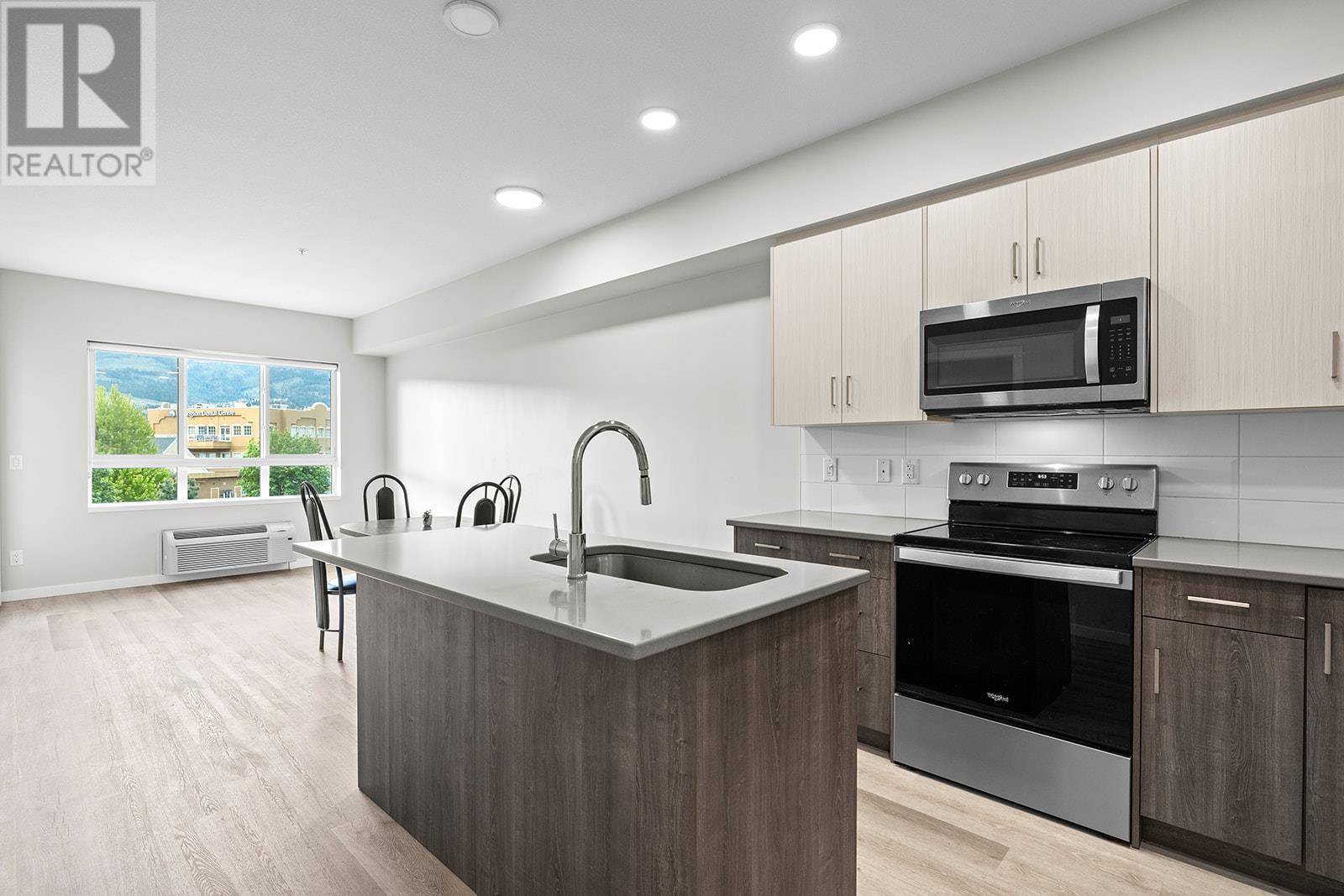 2301 Carrington RD #323, West Kelowna, BC V4T0E2