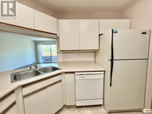 Oliver, BC V0H1T3,337 MCKINNEY RD #212