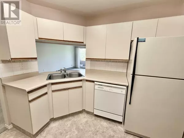 Oliver, BC V0H1T3,337 MCKINNEY RD #212