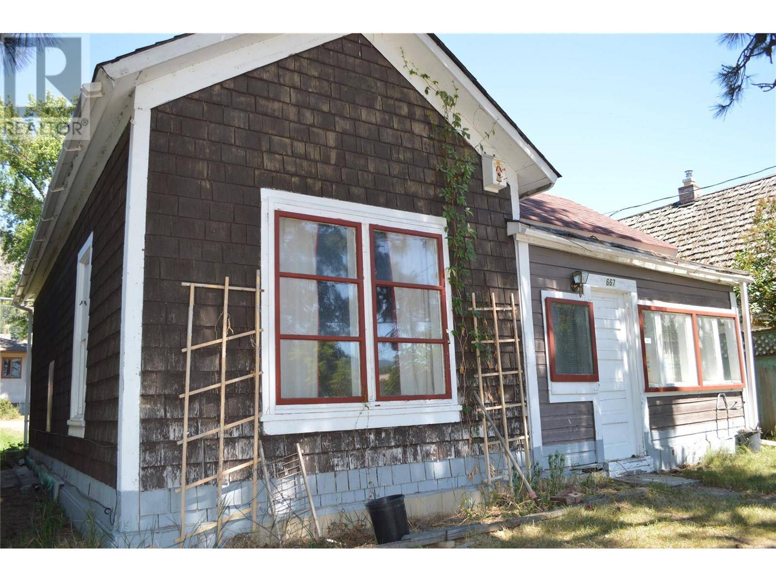 667 72nd Avenue, Grand Forks, BC V0H1H0