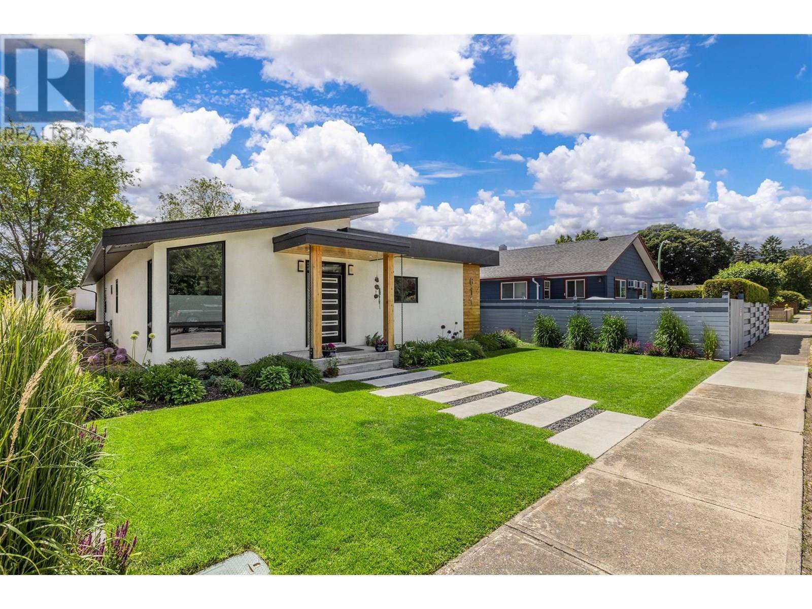 Kelowna, BC V1Y7L6,611 Oxford Avenue