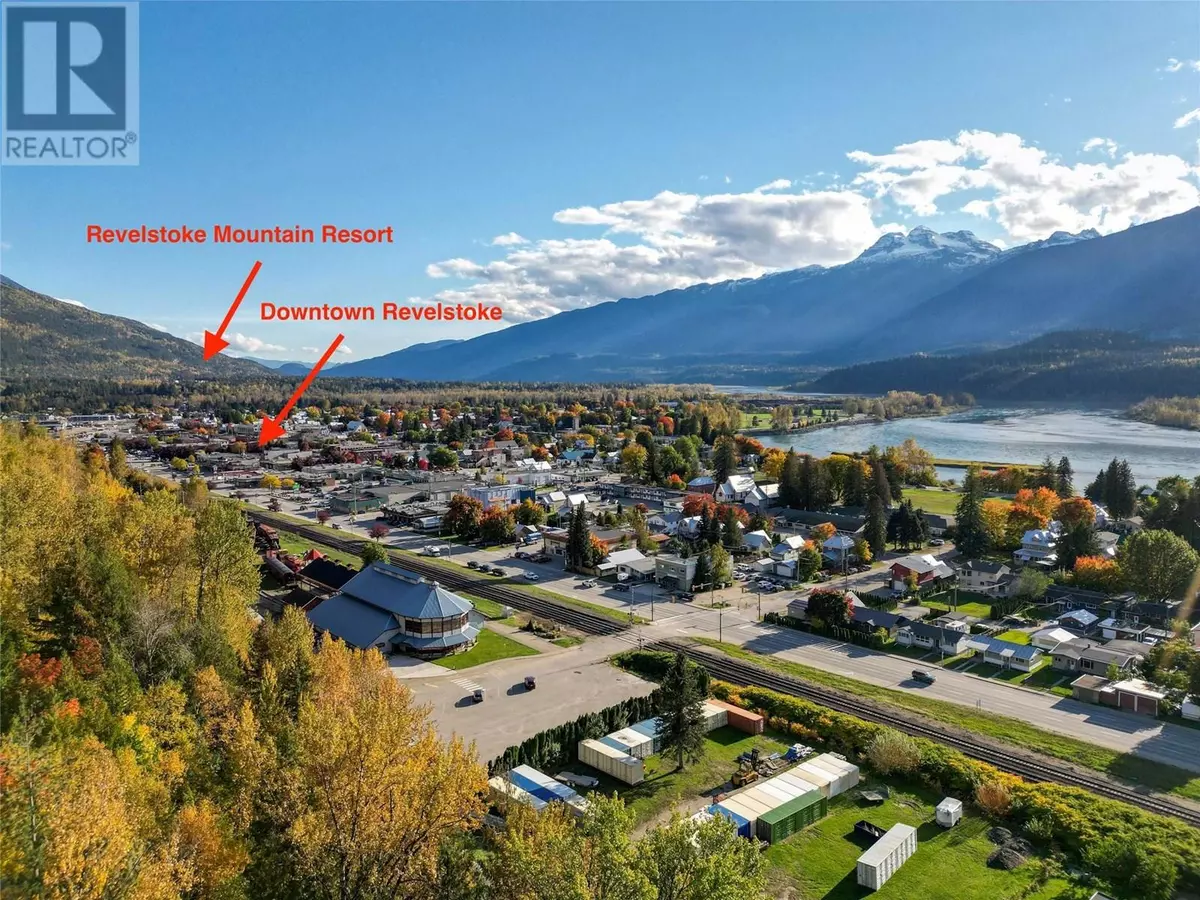 Revelstoke, BC V0E2S0,902 Farrell Road