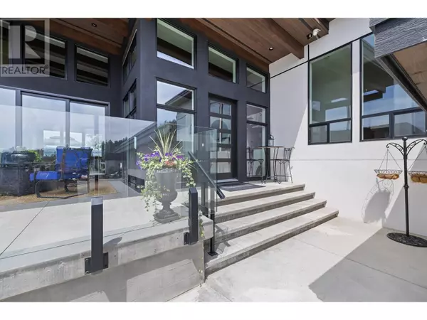 Lake Country, BC V4V2T4,9532 Benchland Drive