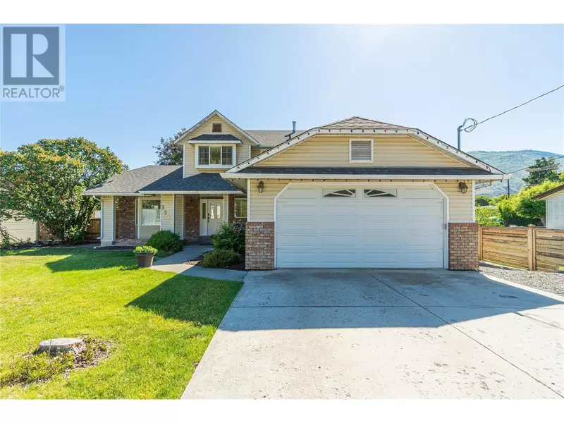 3225 HARGRAVES Place, Kamloops, BC V2B8H3