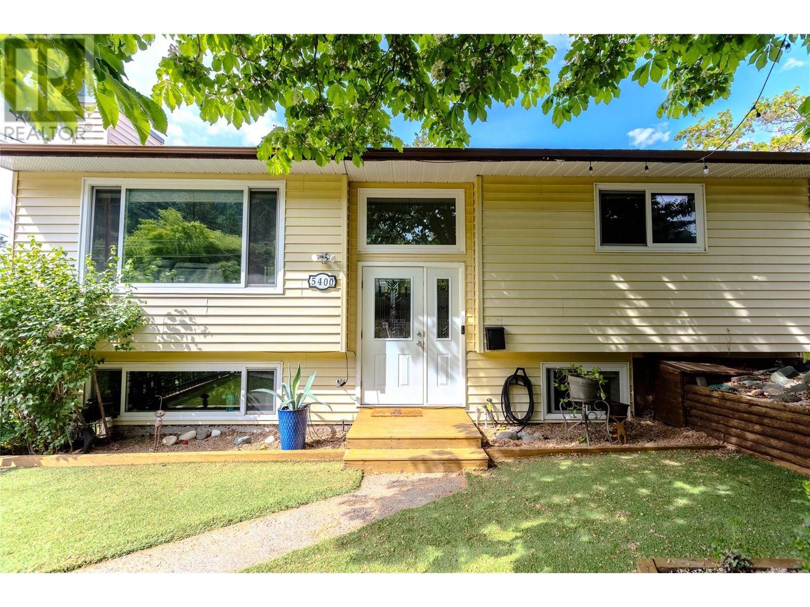 5400 Morris Place, Kamloops, BC V2C5S3
