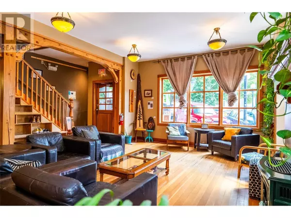 Nelson, BC V1L2J3,171 BAKER Street