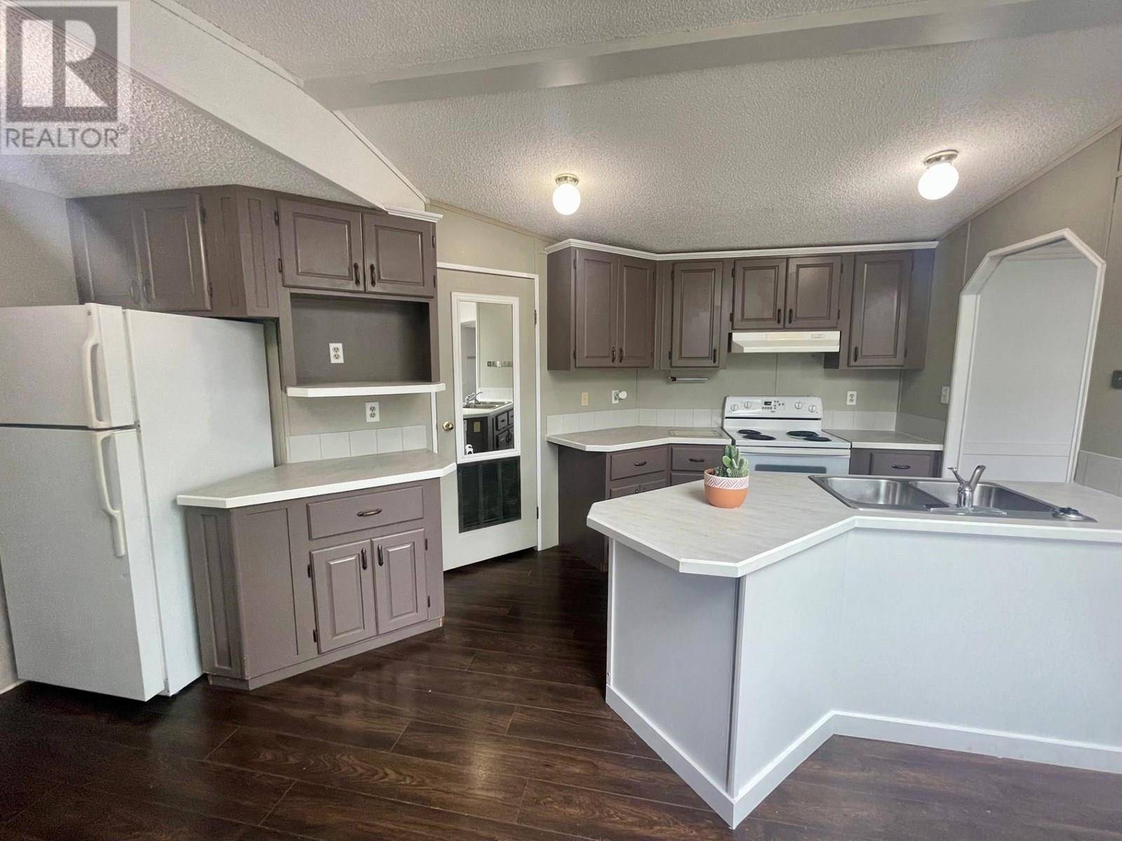 Sparwood, BC V0B2G1,100 Industrial Road 1 RD #74