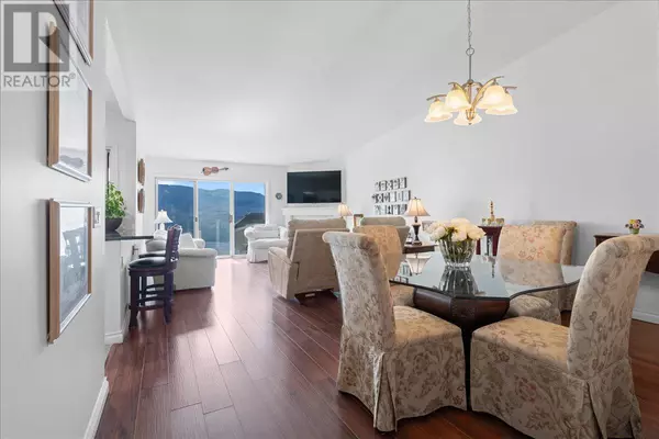 Peachland, BC V0H1X5,4470 Ponderosa DR #201