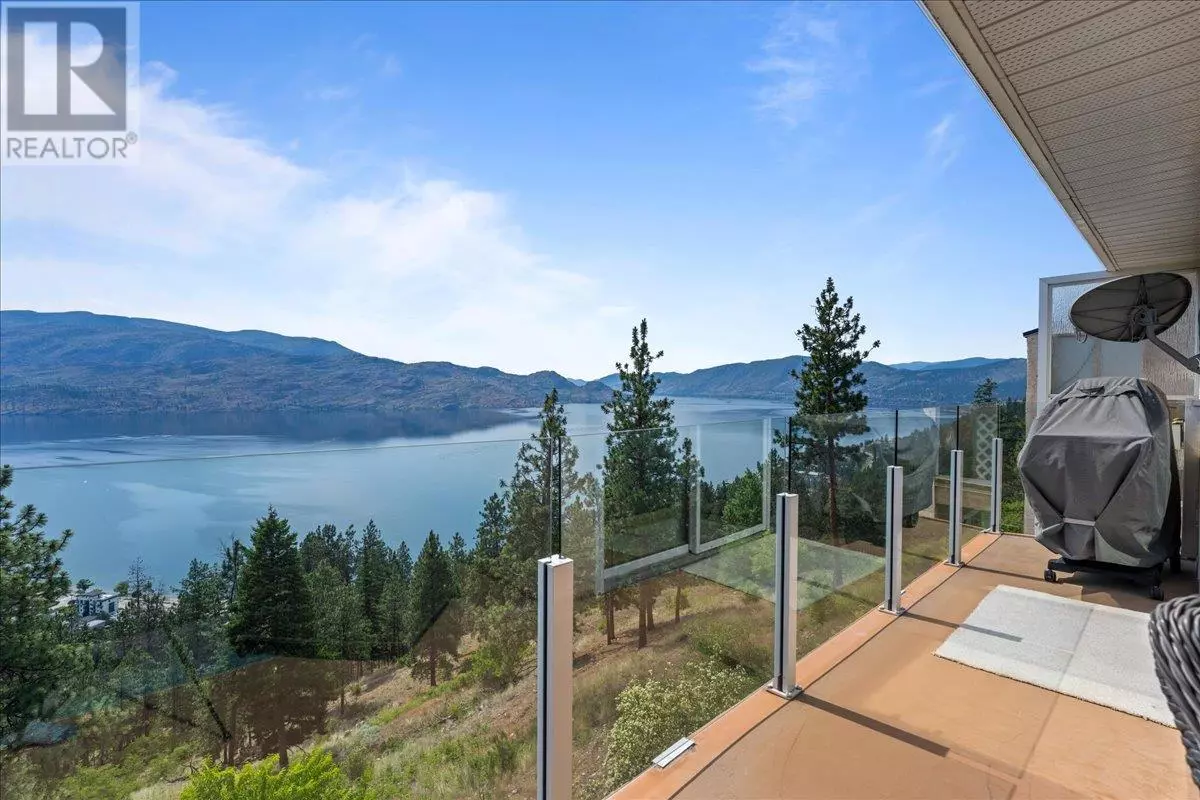 Peachland, BC V0H1X5,4470 Ponderosa DR #201