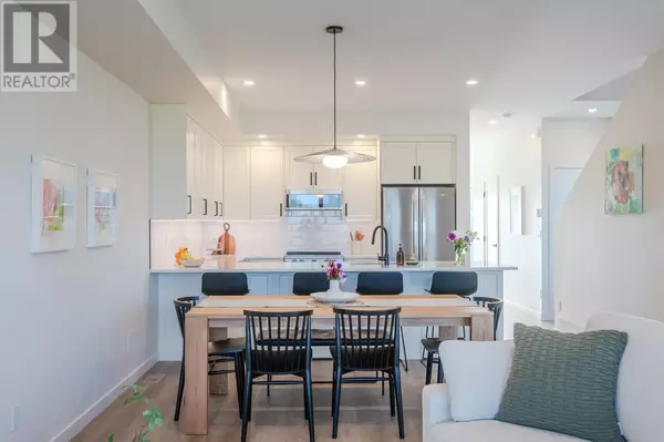 Penticton, BC V2A0J7,158 DEER PL #107
