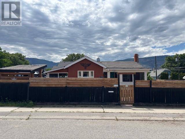 Penticton, BC V2A1Y2,402 Orchard Avenue