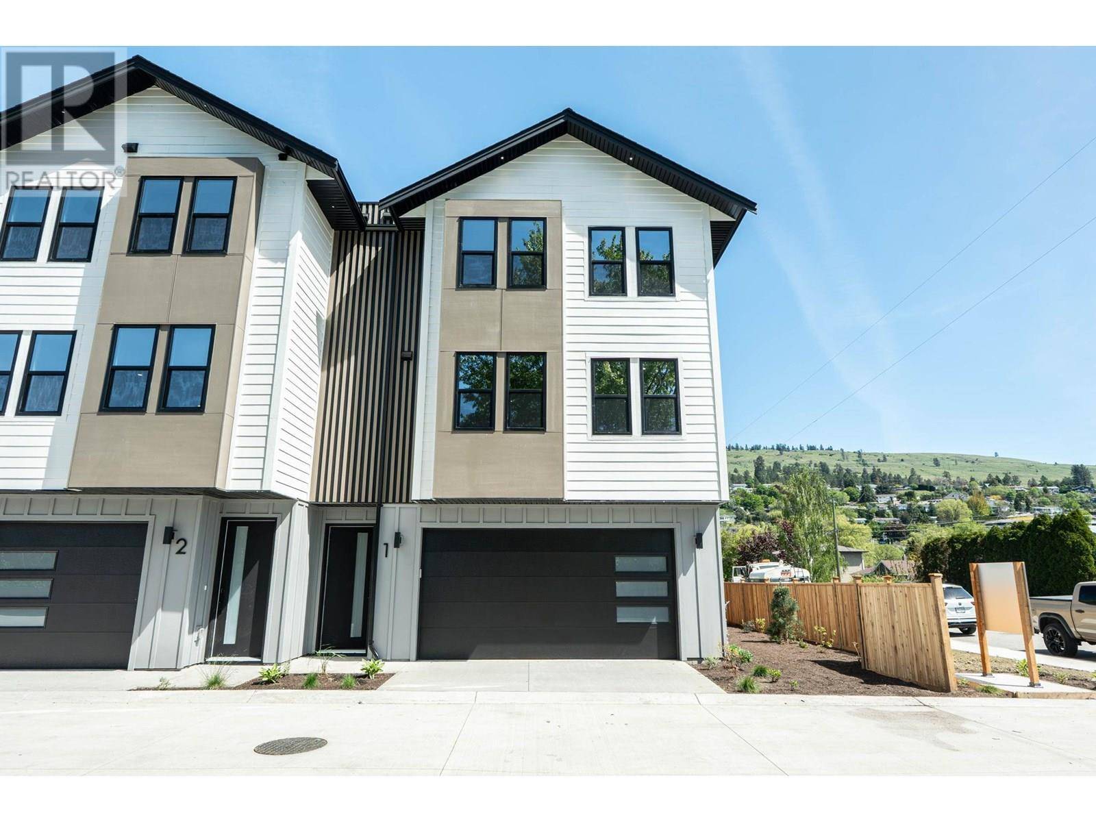 3590 Redecopp RD #1, Lake Country, BC V4V1X5