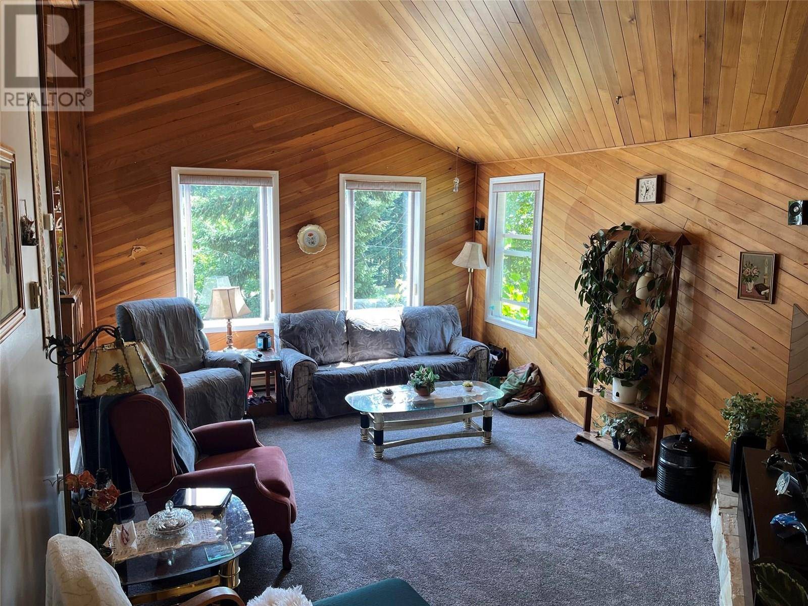 Castlegar, BC V1N4V2,1176 Marshall Road