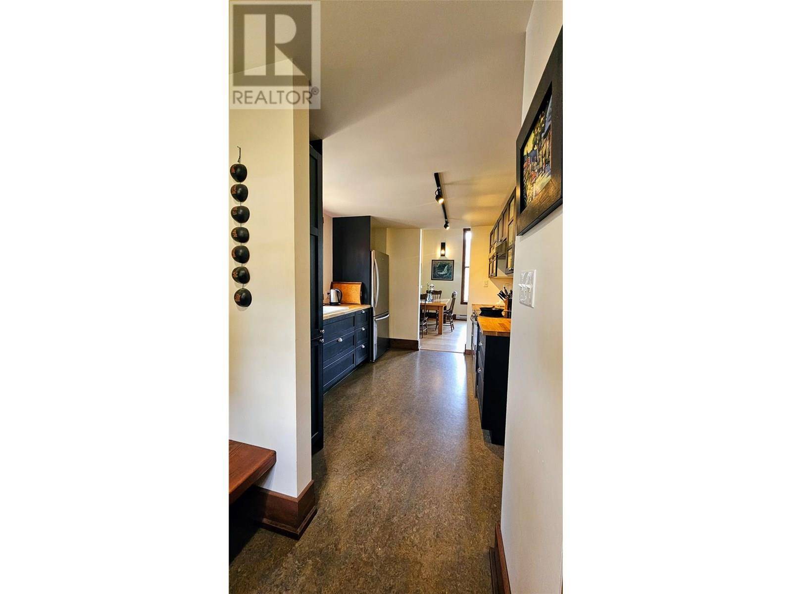 Nelson, BC V1L5K3,521 Richards Street