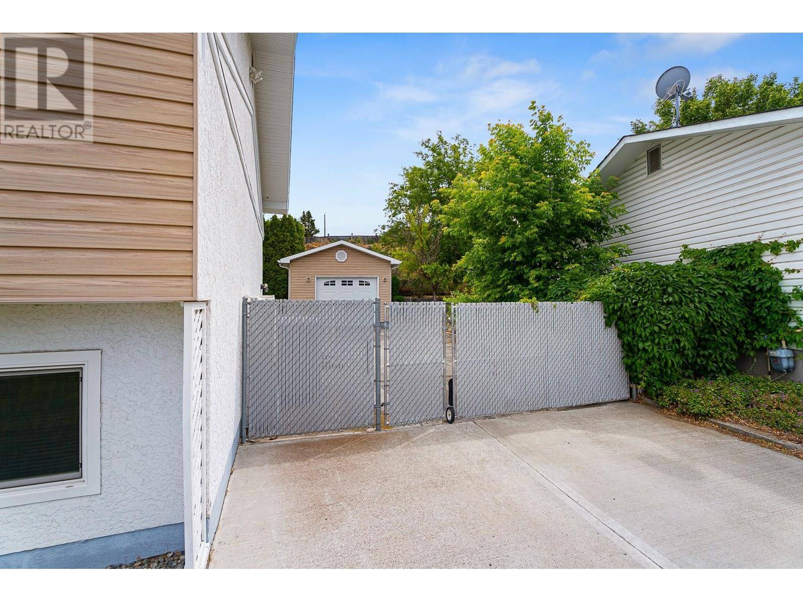 Merritt, BC V1K1E6,2819 Cranna Crescent