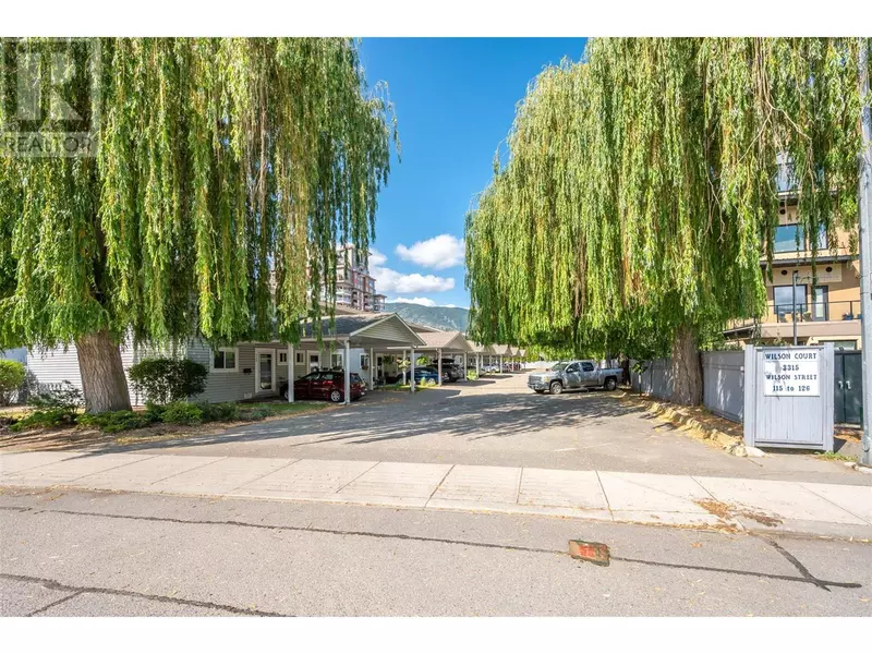 3315 WILSON ST #122, Penticton, BC V2A8J3