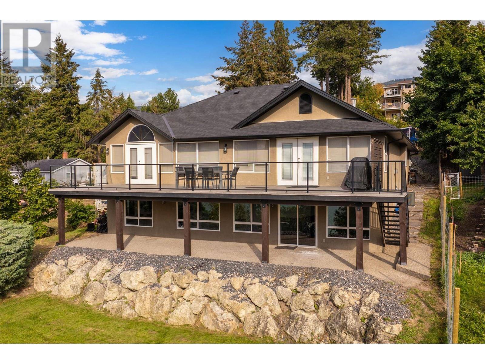 14876 Oyama Road, Oyama, BC V4V2C6
