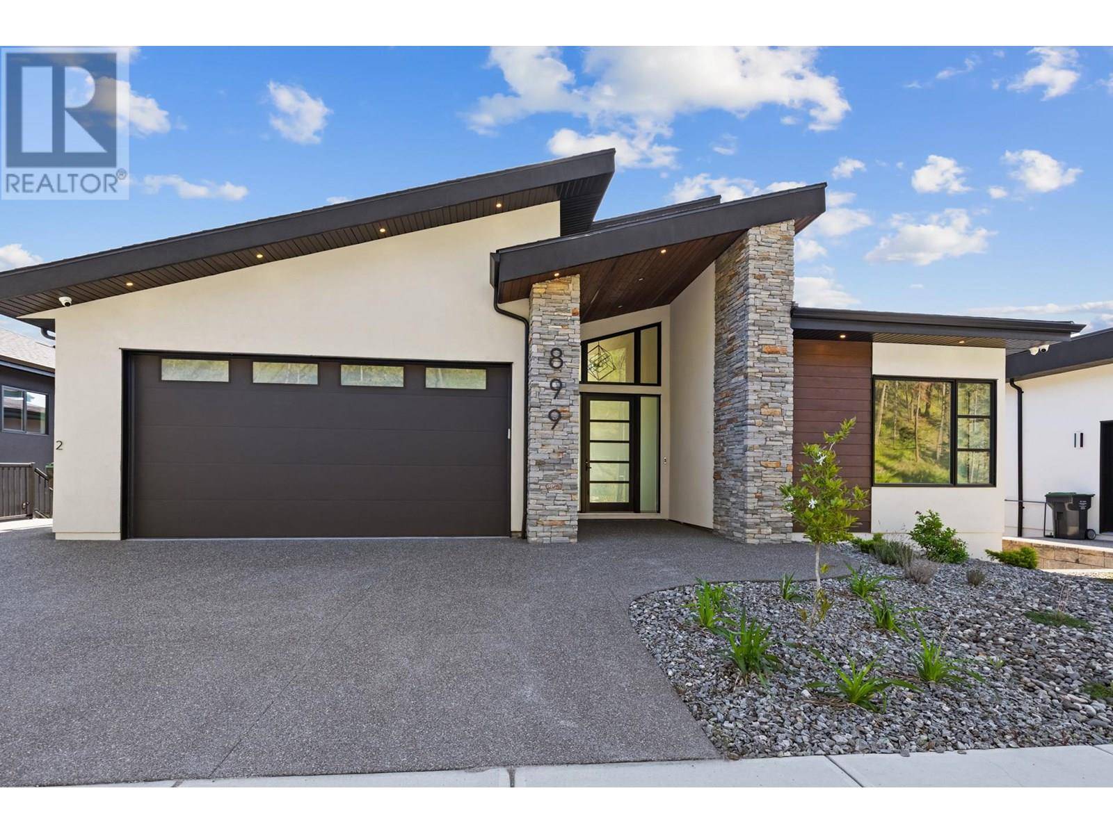 899 Loseth Drive, Kelowna, BC V1P0A8
