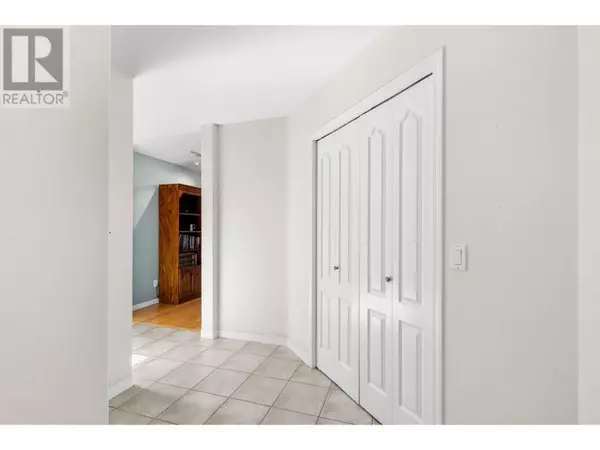 Kelowna, BC V1X4T3,3788 Bird PL #111