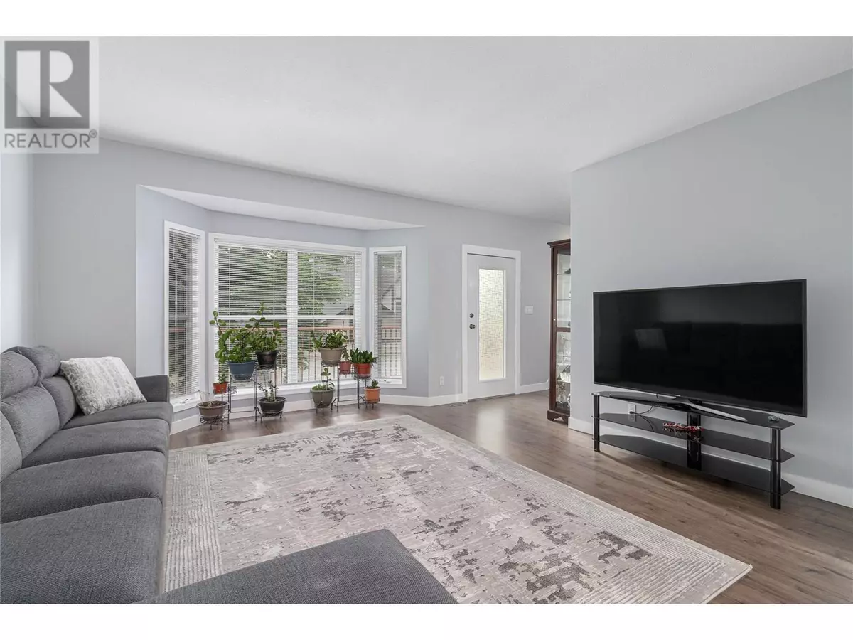 Vernon, BC V1T7M2,401 Browne RD #13
