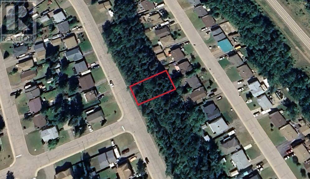172 Murray Drive, Tumbler Ridge, BC V0C2W0