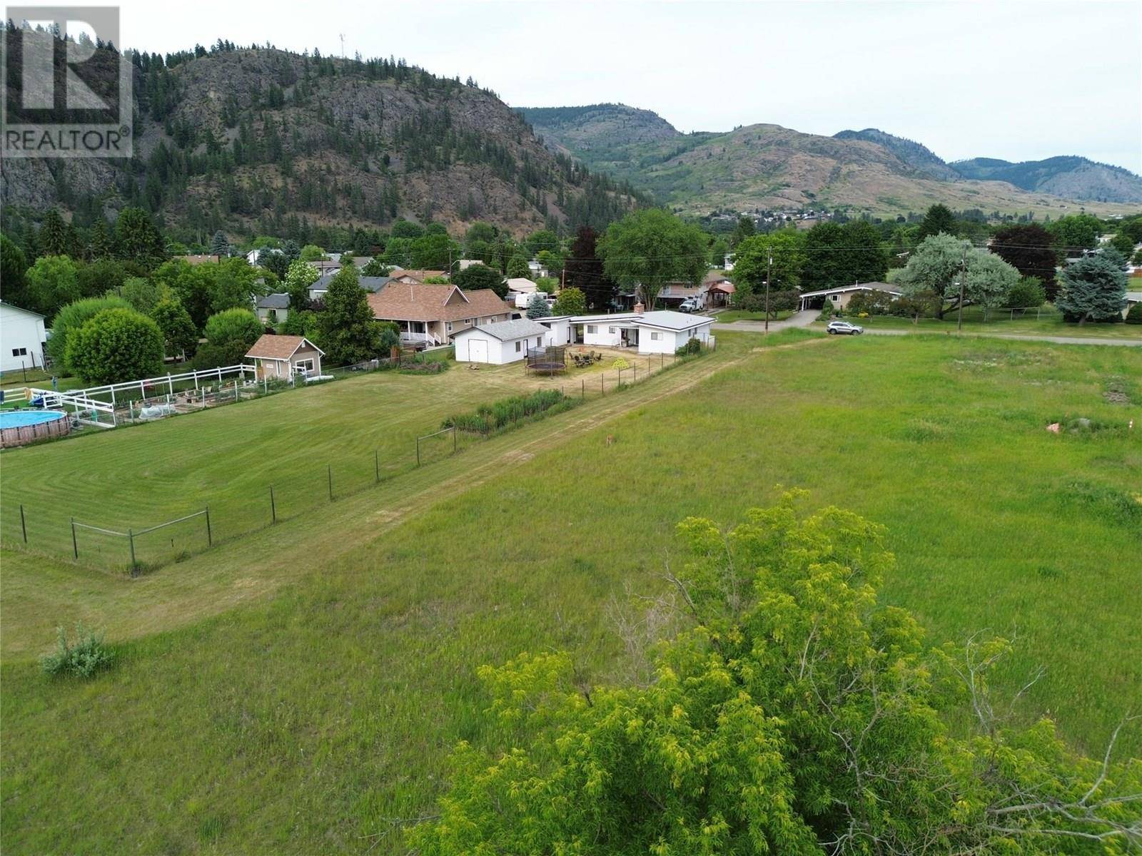 Grand Forks, BC V0H1H2,7591 17TH Street
