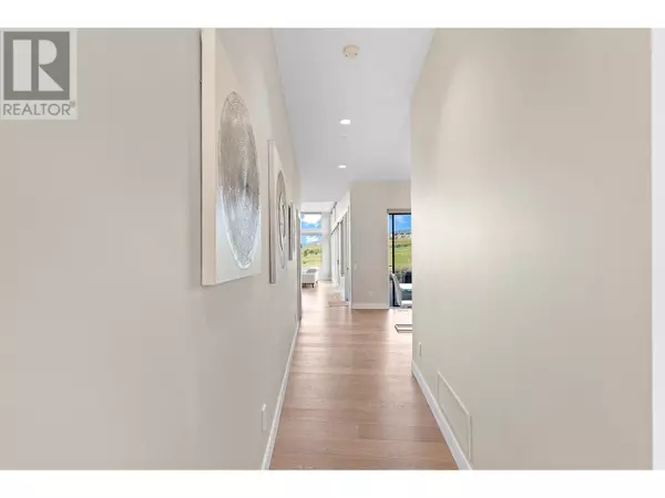 Vernon, BC V1H1Y8,175 Predator Ridge DR #3