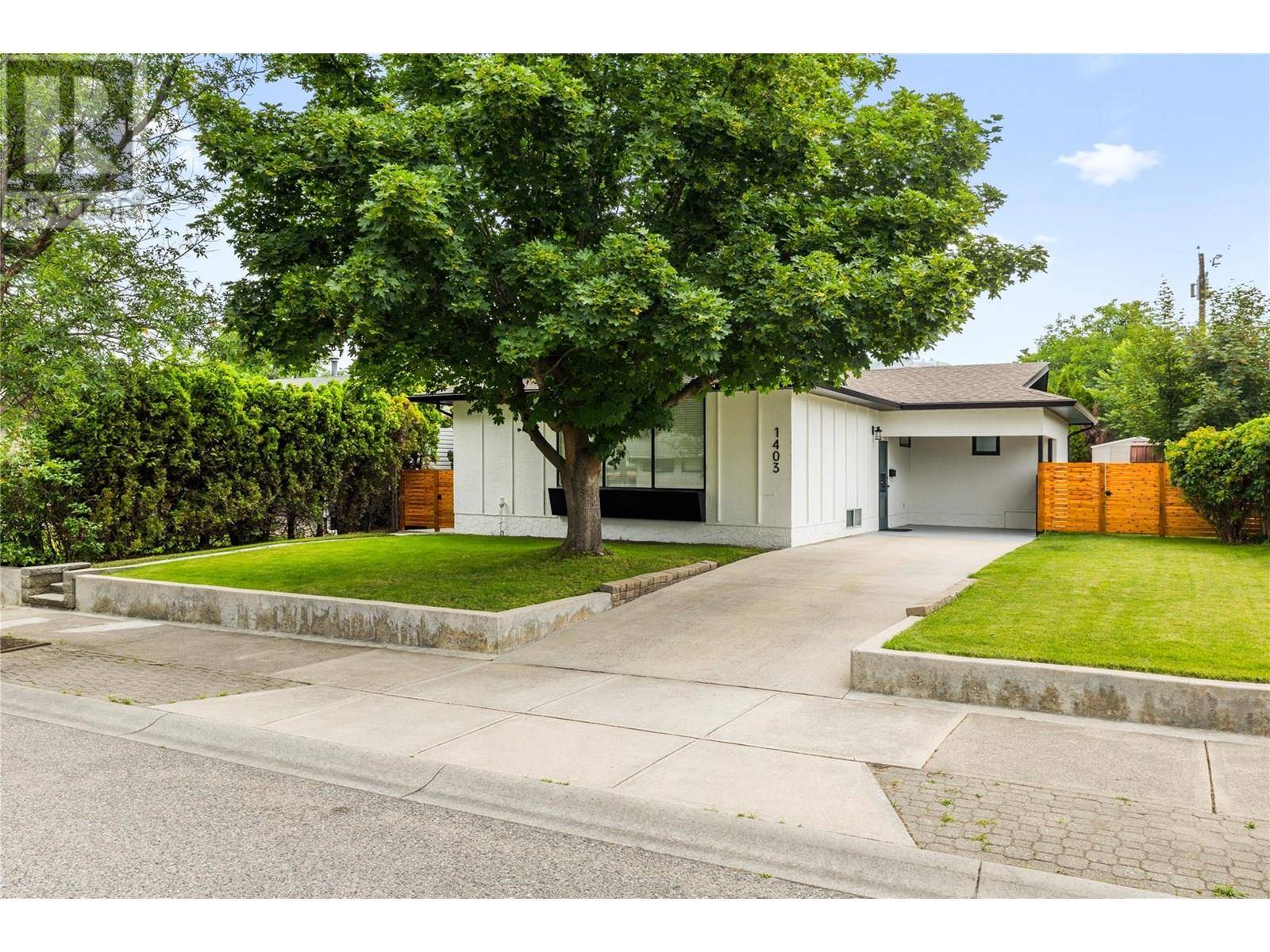1403 Braemar Street, Kelowna, BC V1Y3X4
