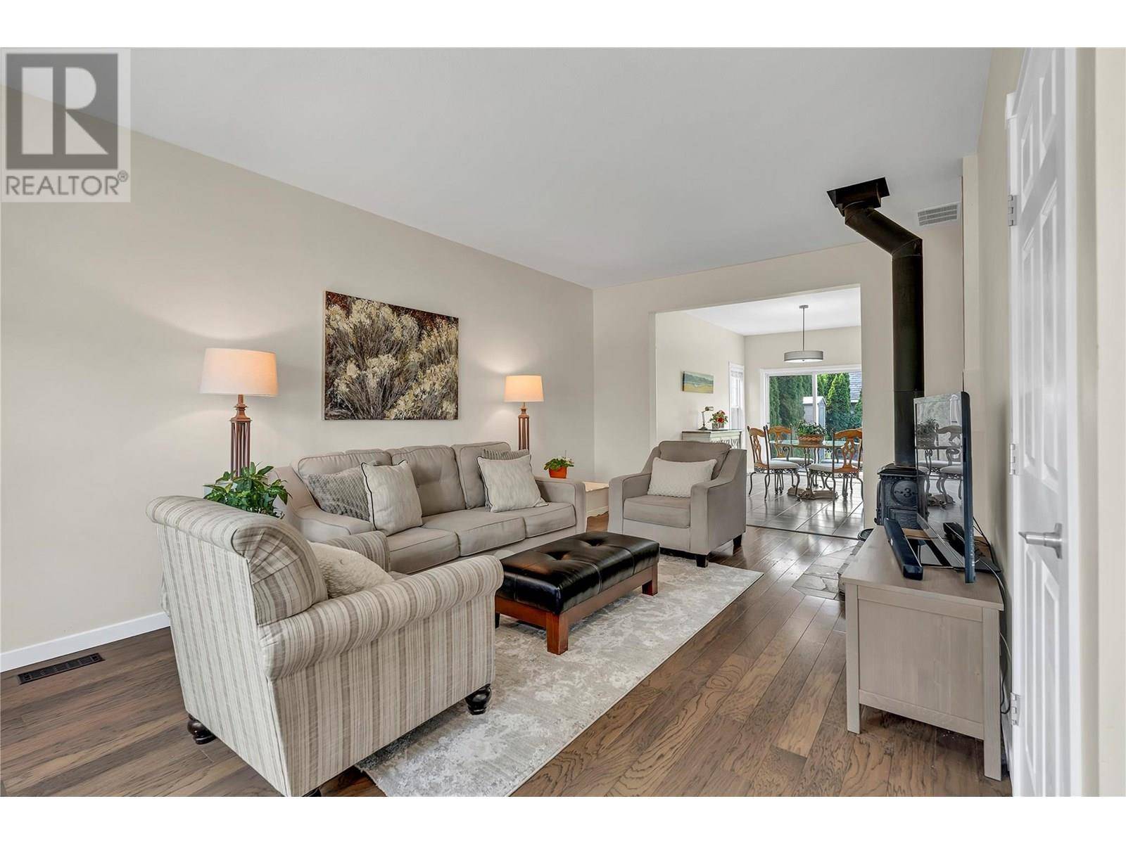 Summerland, BC V0H1Z8,137 Walton Crescent