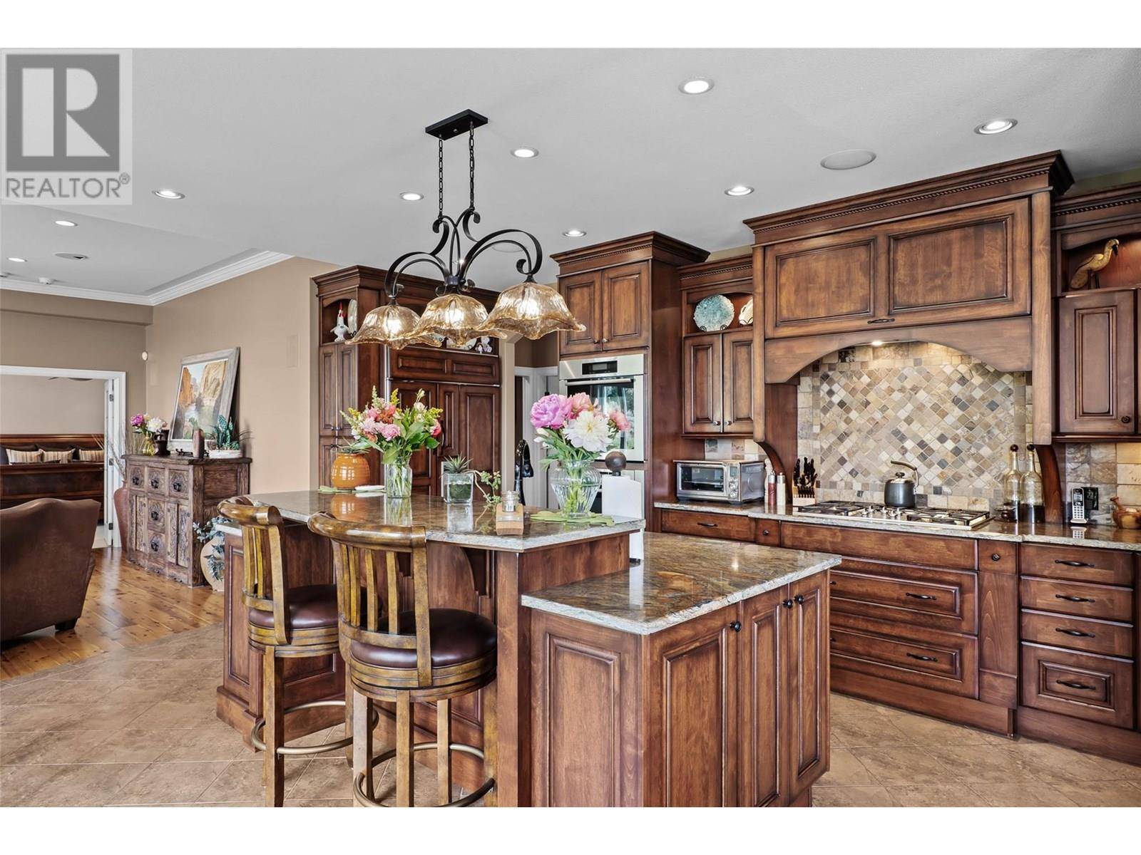 Kamloops, BC V2H0A5,1590 Golf Ridge Drive