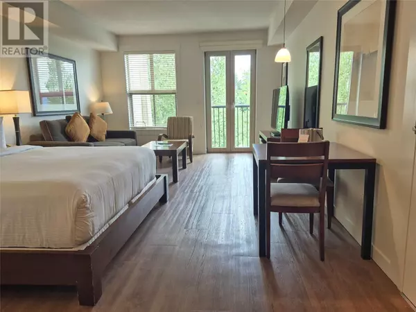 Osoyoos, BC V0H1V6,4200 Lakeshore Drive DR #302