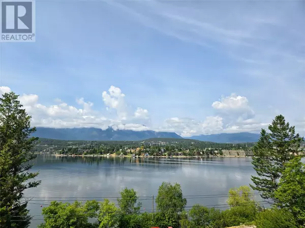 782 Lakeview Road, Invermere, BC V0A1K3