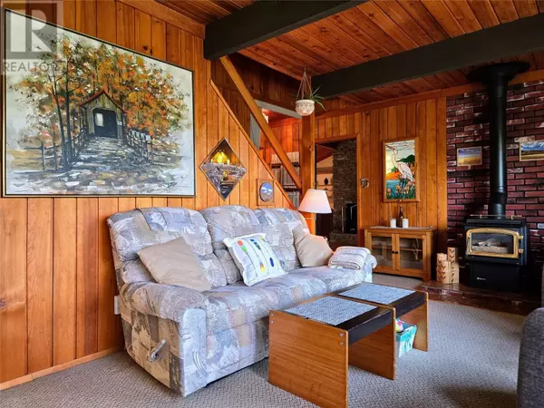 Invermere, BC V0A1K3,782 Lakeview Road